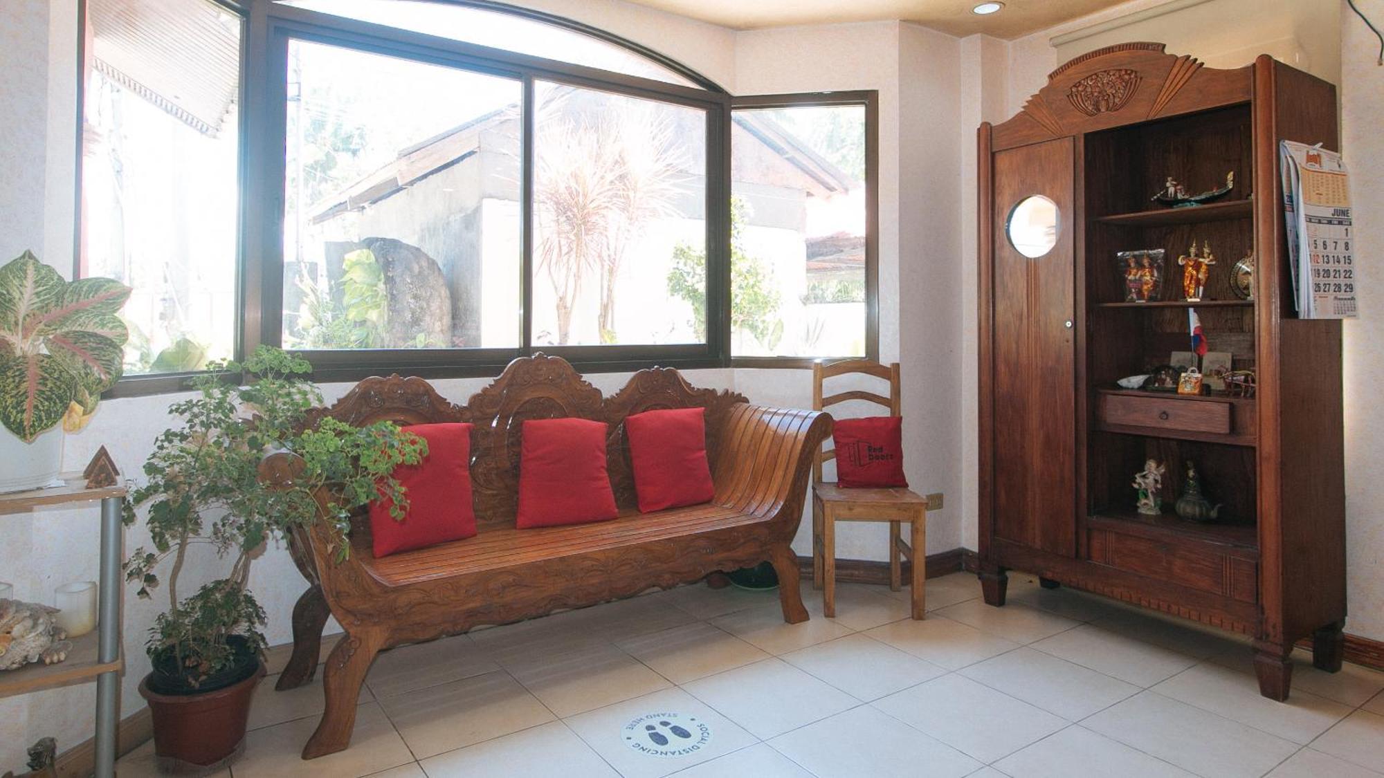 OYO 426 Coco Grove Tourist Inn Panglao Exterior foto
